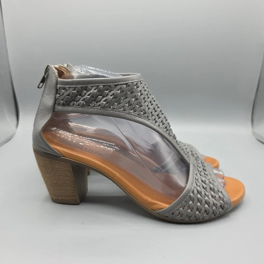 Sundance Heels Sandals Womens 38‎ Gray Leather Woven Gladiator Zipper Boho